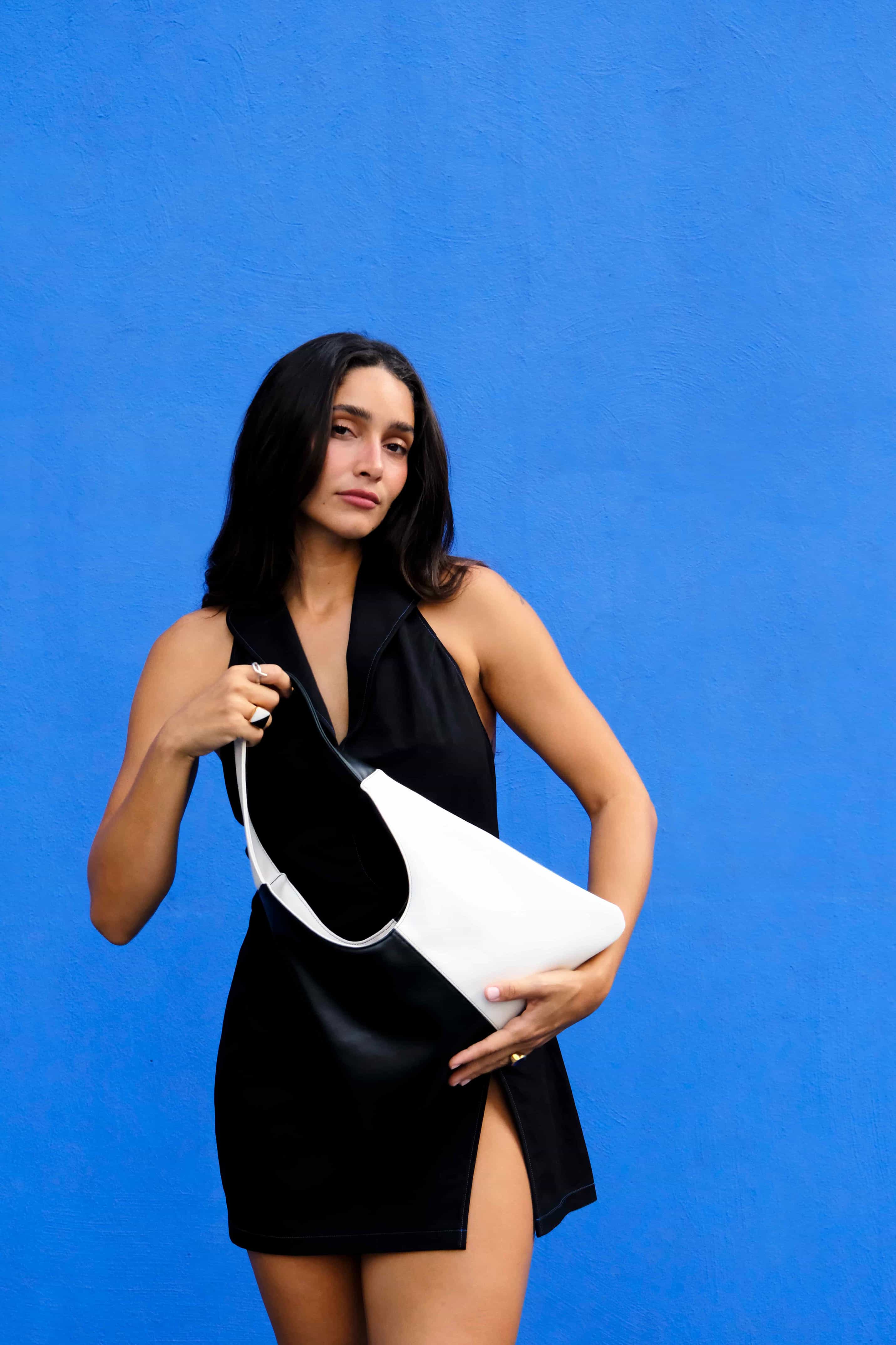 Agave Triangular Tote | Black & White