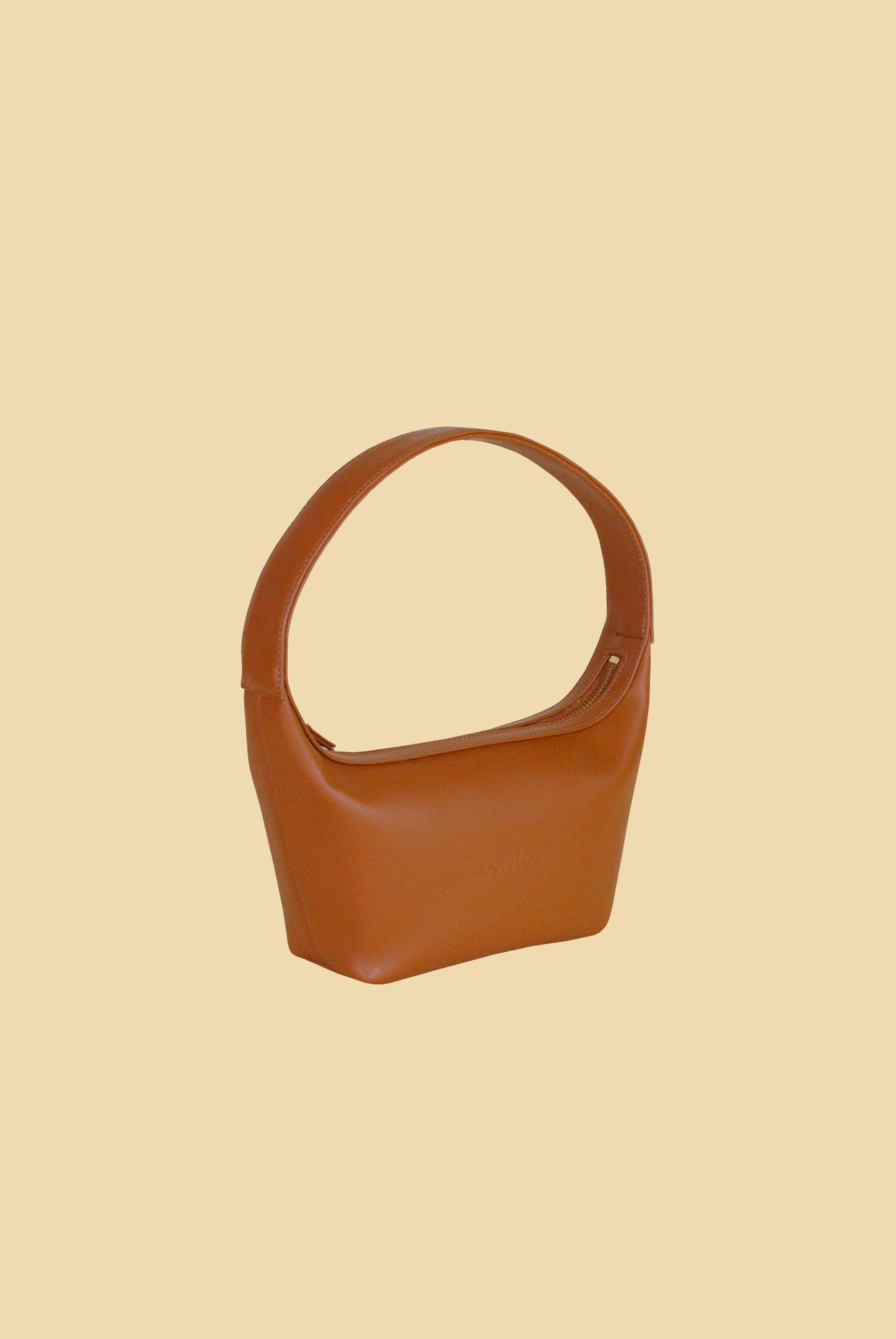 Amelia Mini Baguette | Cognac