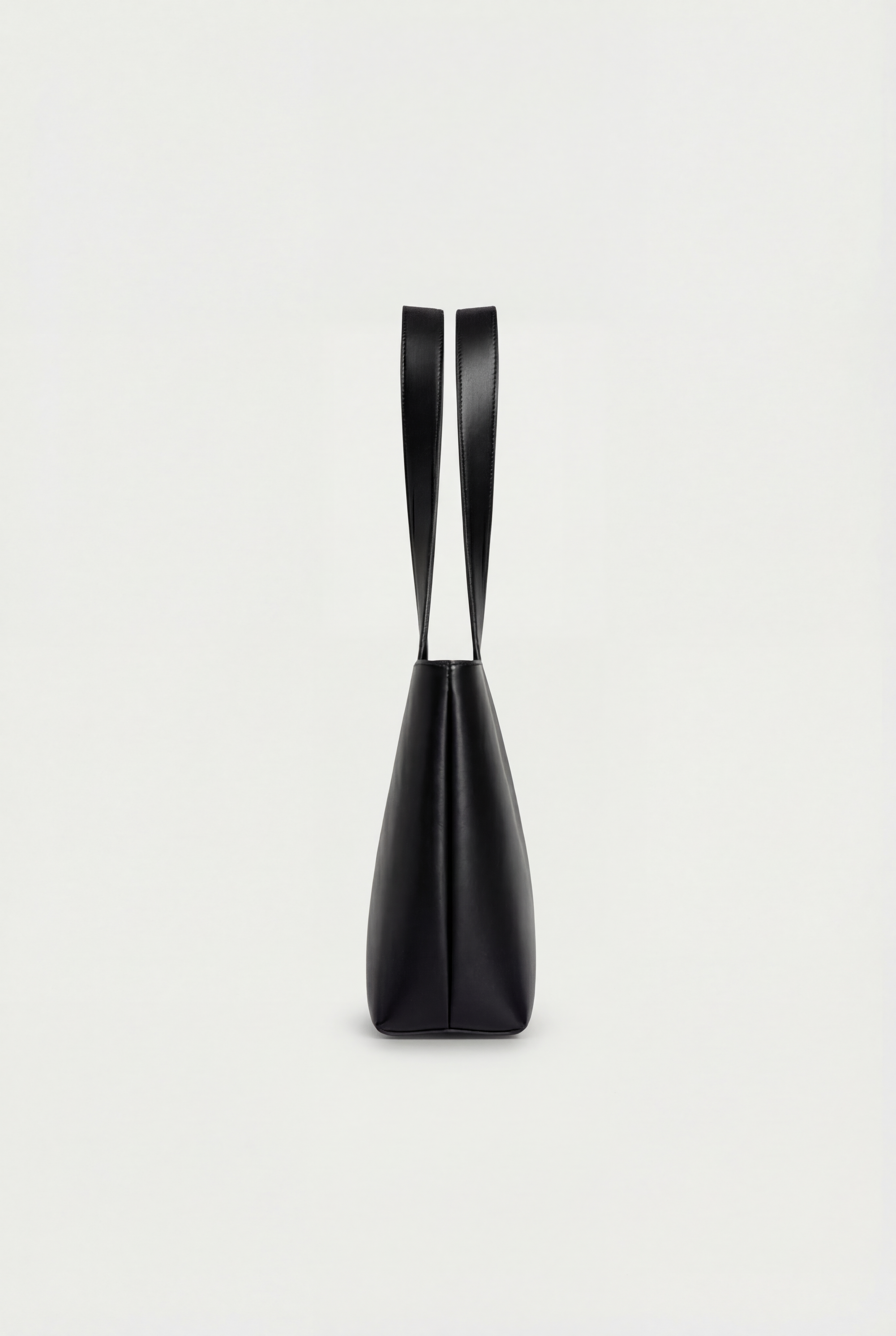 Fiorella Rectangular Tote | Black