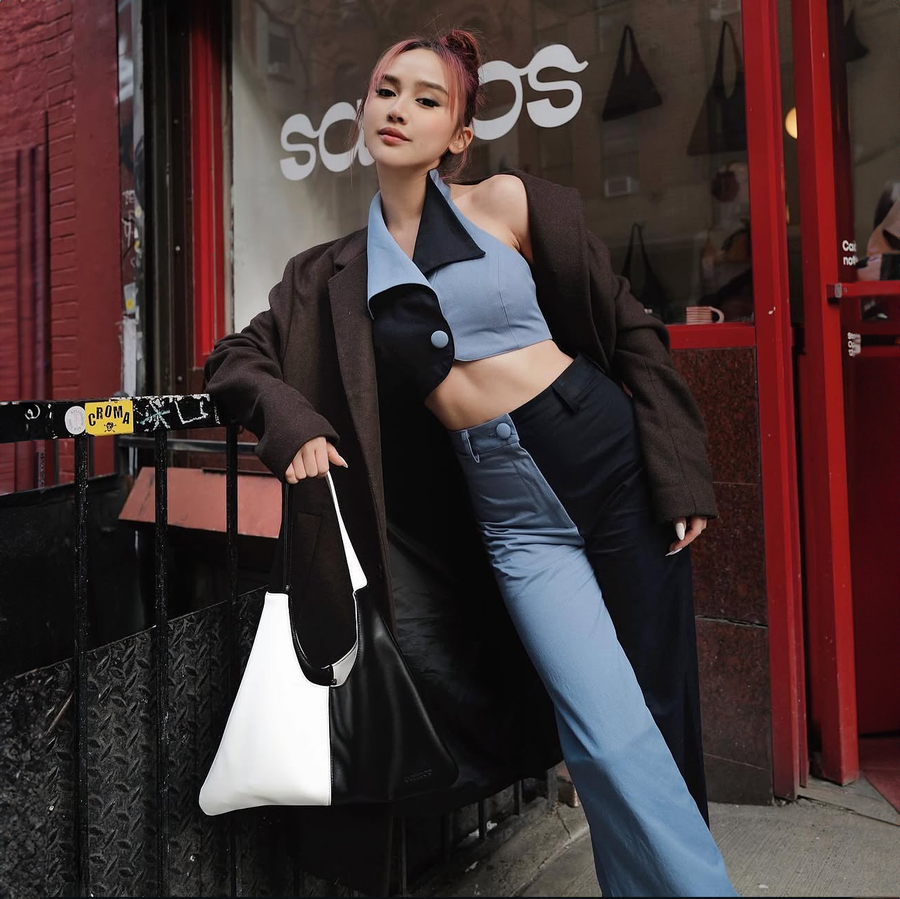 Agave Triangular Tote | Black & White styled by Santos