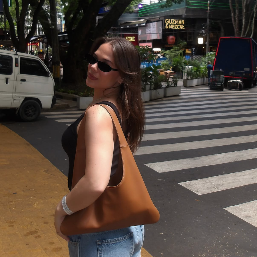Agave Triangular Tote | Cognac styled by Santos