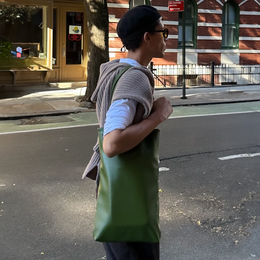 Dolores Square Tote | Green styled by Santos
