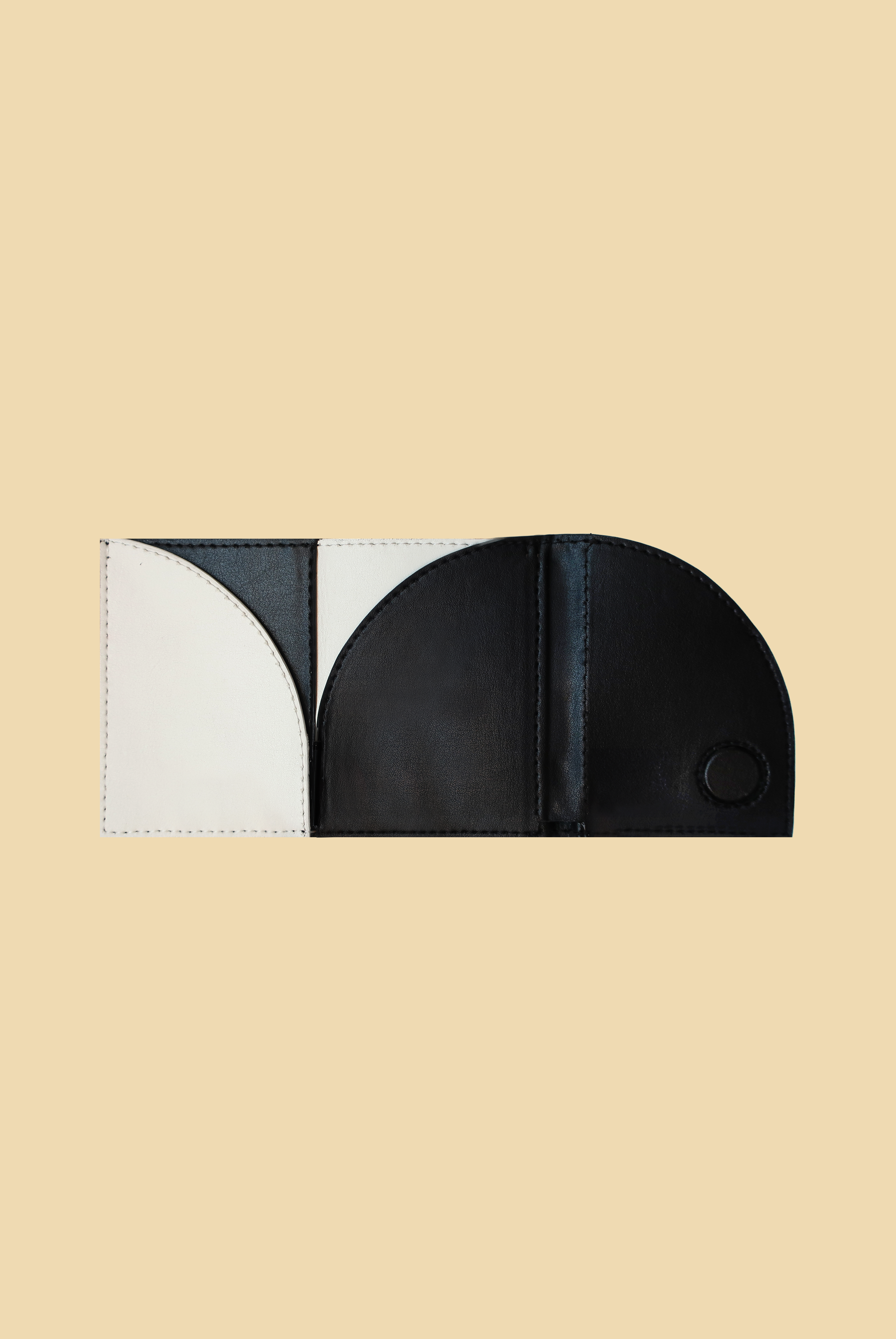 Ines Bi-Fold Wallet | Black & White